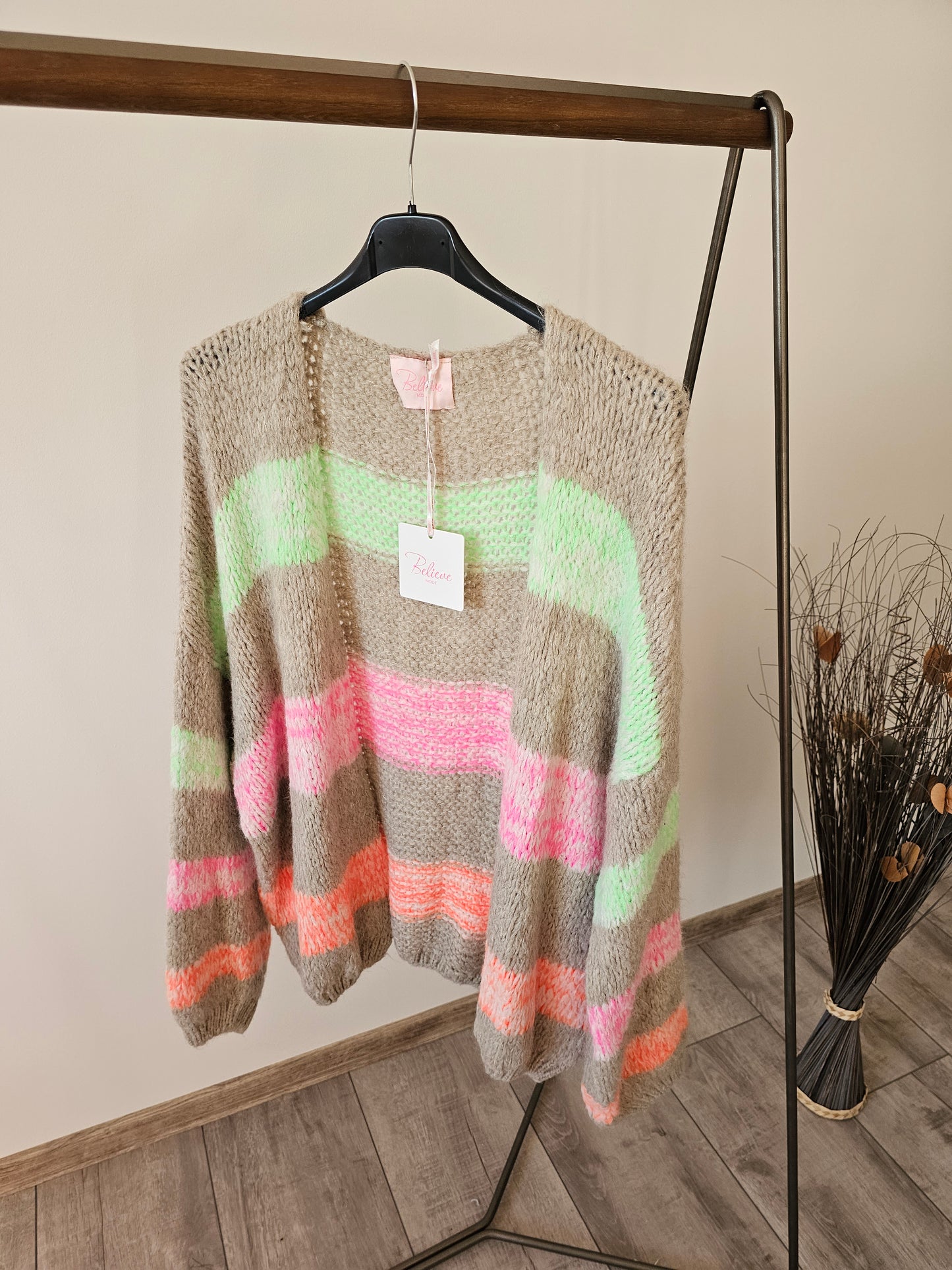 Strickjacke ISA beige