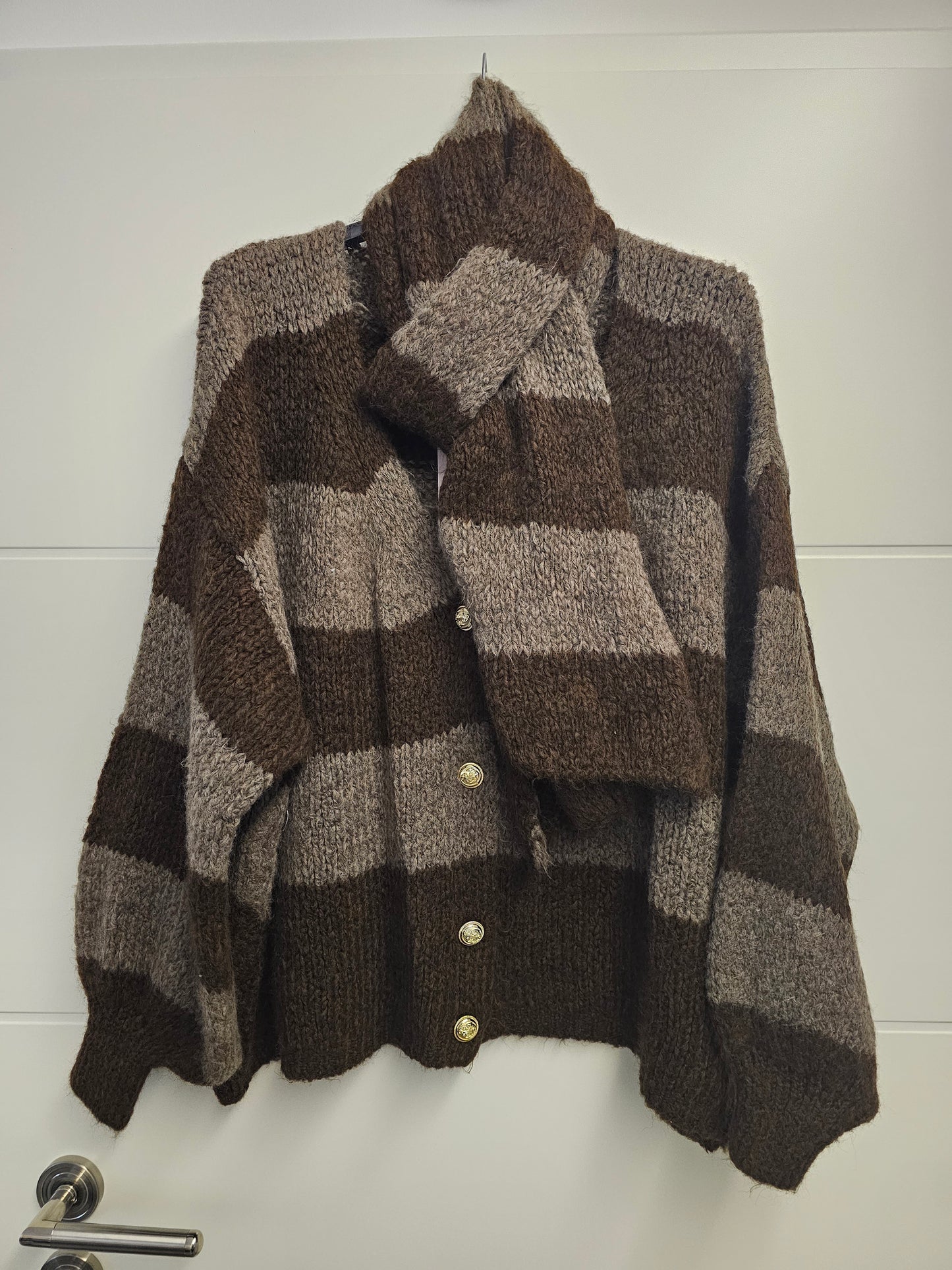 Cardigan mit Schal braun/schlamm
