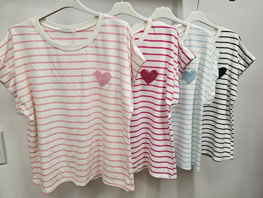 gestreiftes Shirt mit Herz-Patch versch. Farben
