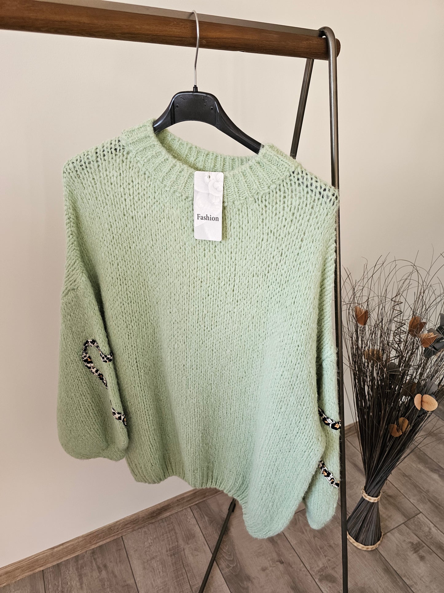 Pullover Leo Heart