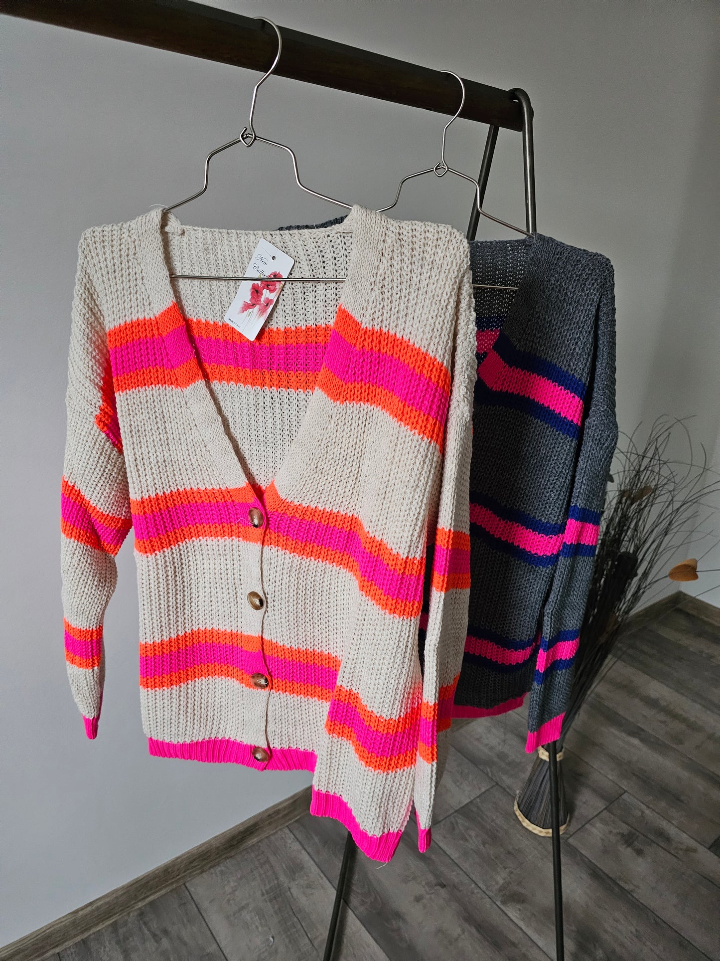 gestreifte Strickjacke Neon