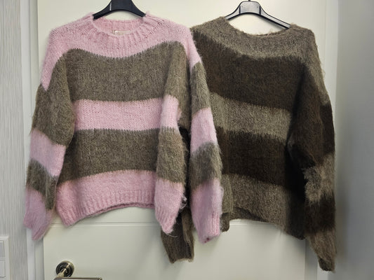 Pullover Flauschi versch. Farben