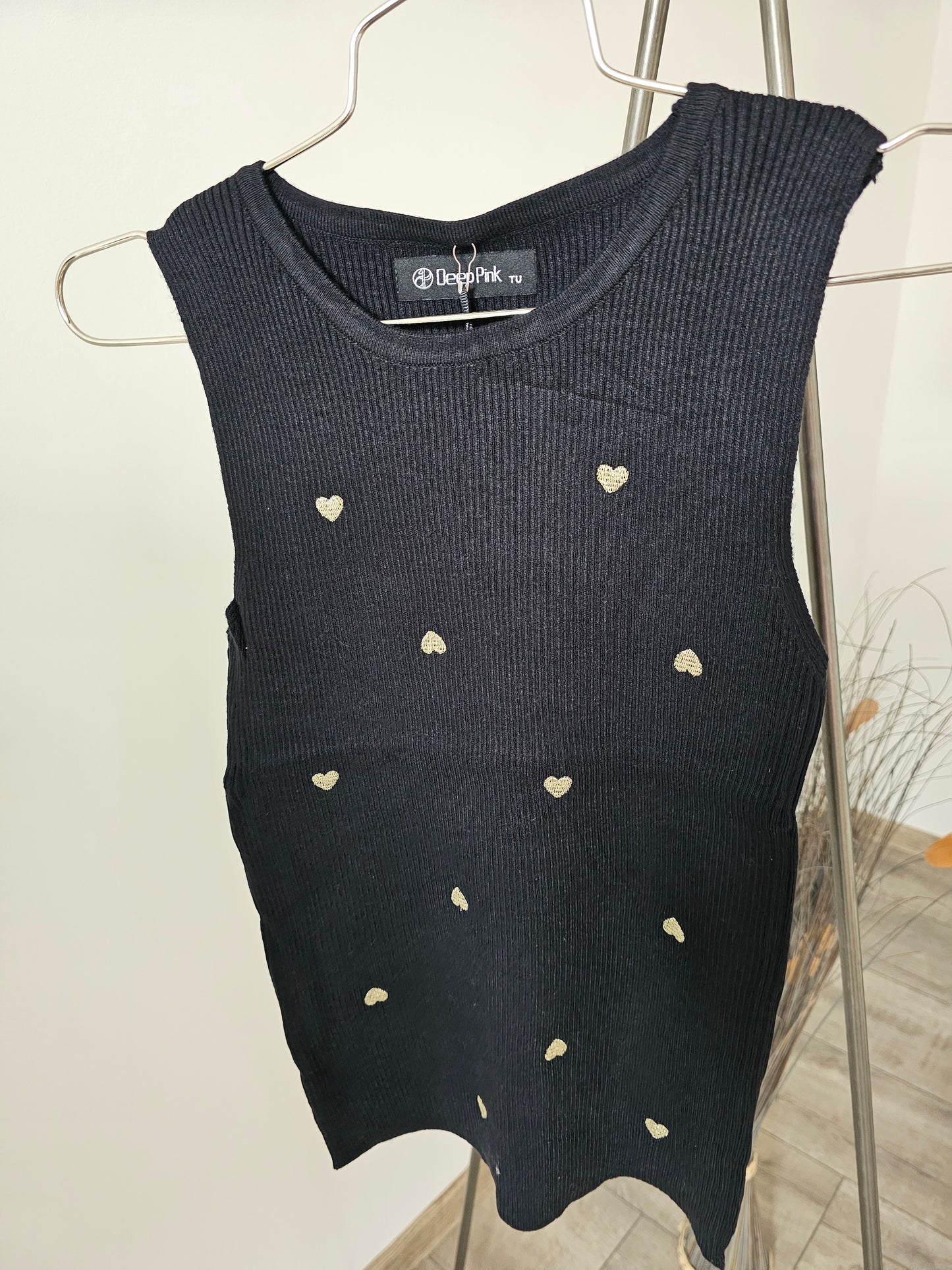 Top mit goldenen Herzchen aus Rippstoff