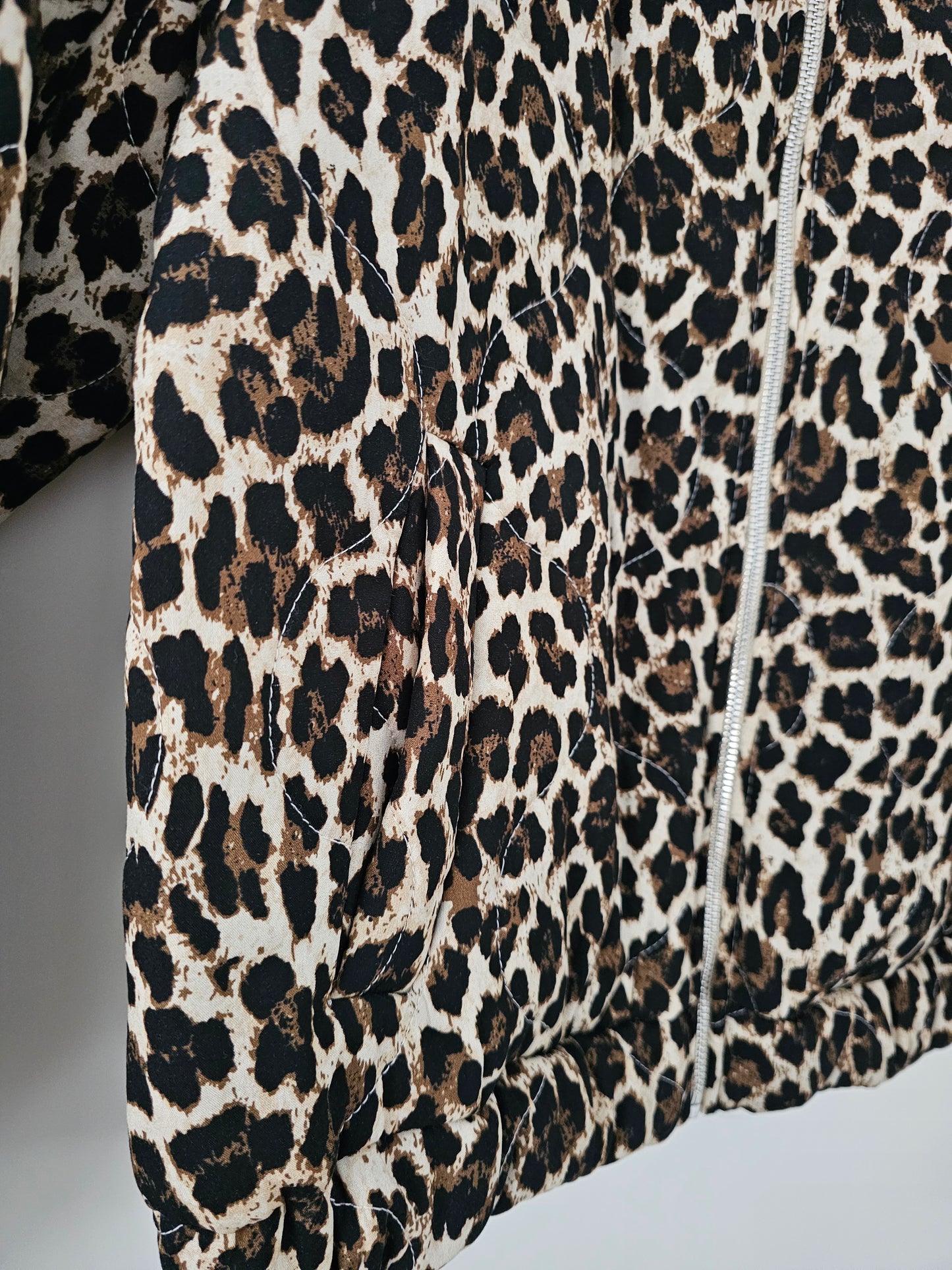 Leo Bomberjacke