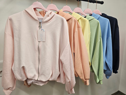 Lockere Sweatshirt Jacke gerafft versch. Farben