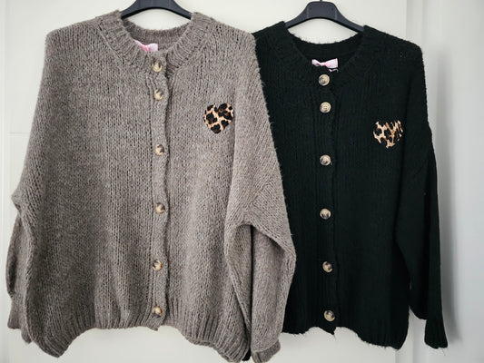 Cardigan Leo Love versch. Farben