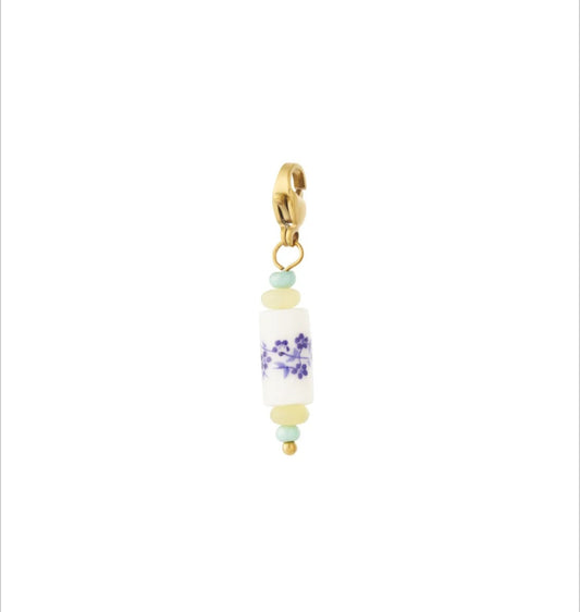 Charm Vintage
